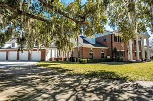 3826 Gaines Ct, Winter Haven, FL 33884 - Photo 2