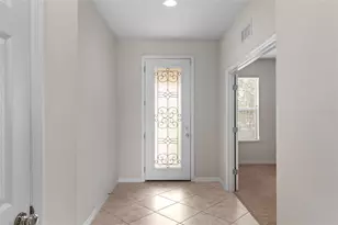 8933 Hinsdale Heights Dr, Polk City, FL 33868 - Photo 4