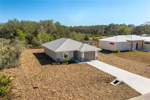 3206 N Sedgewick Rd, Avon Park, FL 33825 - Photo 2