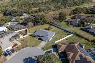 418 Smiley Ct, Winter Haven, FL 33884 - Photo 1