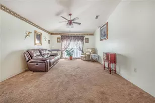 5820 Royal Hills Cir, Winter Haven, FL 33881 - Photo 10