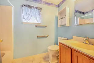 5820 Royal Hills Cir, Winter Haven, FL 33881 - Photo 14