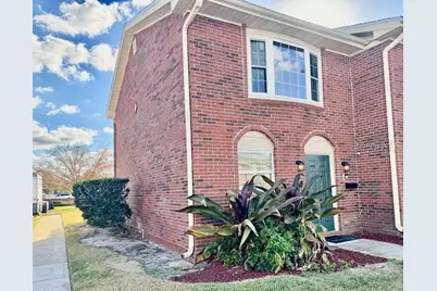 1920 Edgewood Dr E #O1, Lakeland, FL 33803 - Photo 1