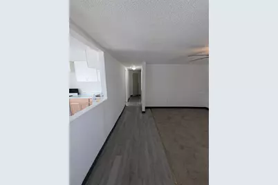 219 W Northside Drive, Lake Wales, FL 33853 - Photo 2