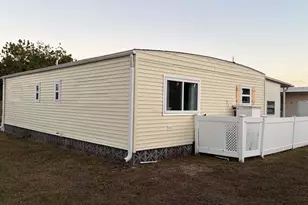 530 Sun Up St, North Fort Myers, FL 33917 - Photo 12