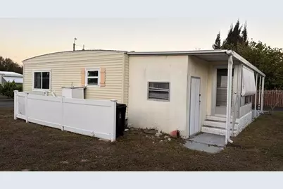 530 Sun Up Street, North Fort Myers, FL 33917 - Photo 12