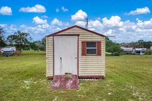 247 Hickory Ridge Dr, Sebring, FL 33876 - Photo 14