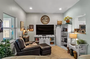 728 Canberra Rd, Winter Haven, FL 33884 - Photo 18