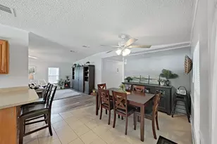 1811 Fox Hill Dr, Lakeland, FL 33810 - Photo 6