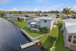 5226 Island View Cir N, Polk City, FL 33868 - Photo 46