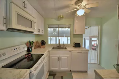 4118 Sprucewood Street, Winter Haven, FL 33880 - Photo 10