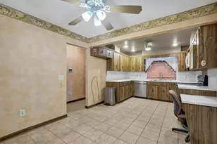 295 S Glen Ave, Lake Alfred, FL 33850 - Photo 22