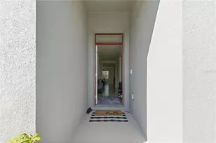 1348 Hanoverian Dr, Lake Alfred, FL 33850 - Photo 4