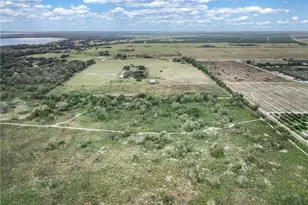 701 Jolly Ln, Lorida, FL 33857 - Photo 14