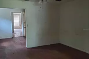 949 Lake St, Lake Hamilton, FL 33851 - Photo 4