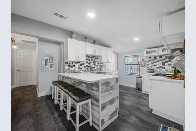 607 Acacia Walk, Lake Wales, FL 33898 - Photo 12