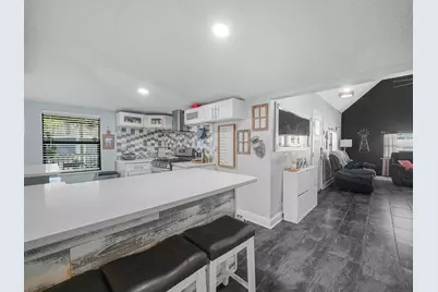 607 Acacia Walk, Lake Wales, FL 33898 - Photo 10