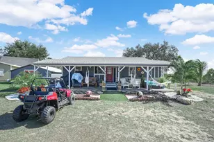 607 Acacia Walk, Lake Wales, FL 33898 - Photo 2