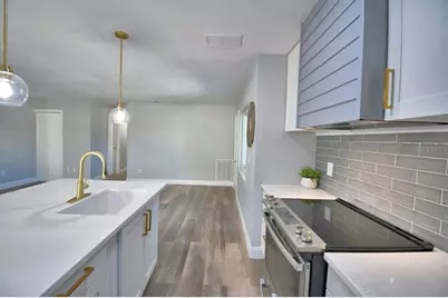 626 Pavare Court #626, Winter Haven, FL 33884 - Photo 8