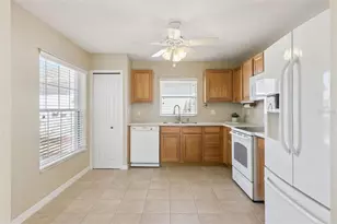 3343 Livingston Way, Winter Haven, FL 33884 - Photo 4