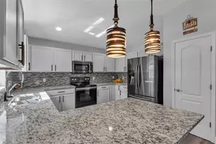 302 Brookshire Dr, Lake Wales, FL 33898 - Photo 8