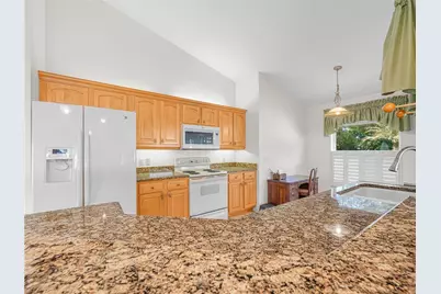 528 Greenway Drive, Lake Wales, FL 33898 - Photo 6