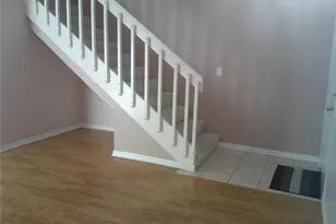 1084 Meadowood Pointe Rd, Lakeland, FL 33811 - Photo 2