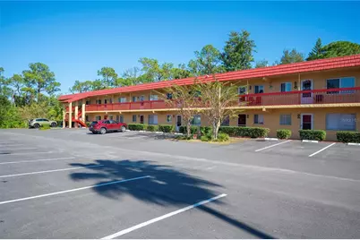 400 El Camino Drive #204, Winter Haven, FL 33884 - Photo 2