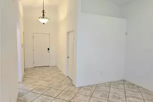 326 Dinner Lake Ct, Lake Wales, FL 33859 - Photo 2