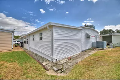 145 Holiday Lane, Auburndale, FL 33823 - Photo 6