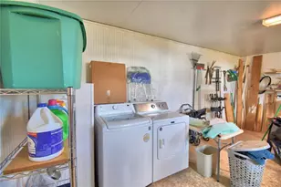 145 Holiday Ln, Auburndale, FL 33823 - Photo 12