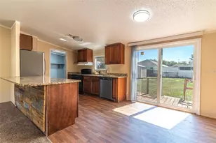 5676 Cherry Tree Dr, Lakeland, FL 33811 - Photo 4
