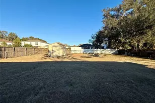 5676 Cherry Tree Dr, Lakeland, FL 33811 - Photo 24