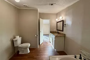 5676 Cherry Tree Dr, Lakeland, FL 33811 - Photo 16