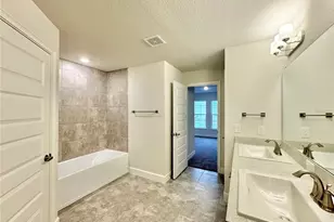 1180 Citrus Landings Blvd, Davenport, FL 33837 - Photo 12