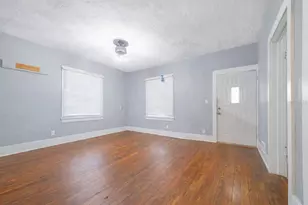 118 S 5th St, Haines City, FL 33844 - Photo 8