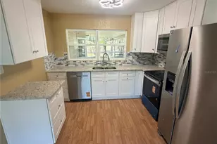 1890 E Valencia Dr, Bartow, FL 33830 - Photo 6