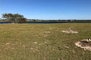 295 Spinnaker Ct, Auburndale, FL 33823 - Photo 1