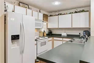 4440 Turnberry Ln, Lake Wales, FL 33859 - Photo 4