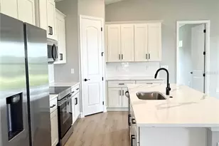 6932 San Bruno Dr, Sebring, FL 33872 - Photo 2