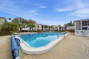 689 Lake Howard Dr NW, Winter Haven, FL 33880 - Photo 30