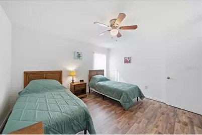 689 Lake Howard Drive NW #1D, Winter Haven, FL 33880 - Photo 16