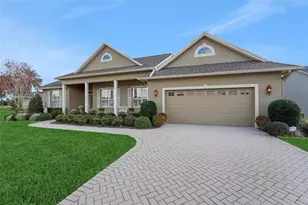 822 Hart Lake St, Winter Haven, FL 33884 - Photo 2