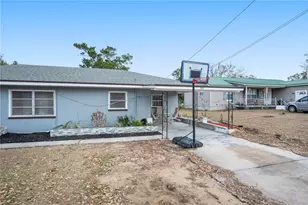 105 Hill Cir, Lake Wales, FL 33859 - Photo 2