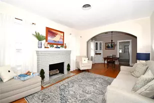 1245 N Alexander St, Mount Dora, FL 32757 - Photo 8