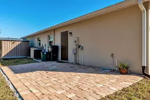 4208 98th Ave E, Parrish, FL 34219 - Photo 8