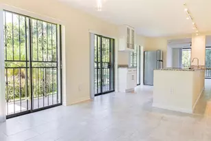 208 Lake Howard Dr NW, Winter Haven, FL 33880 - Photo 12