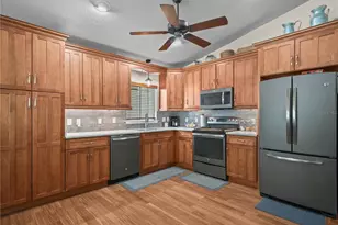 1055 Sunset Trail, Babson Park, FL 33827 - Photo 10