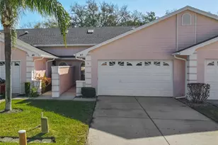 47 Enclave Dr, Winter Haven, FL 33884 - Photo 1