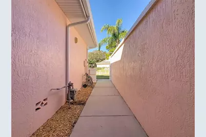 47 Enclave Drive, Winter Haven, FL 33884 - Photo 8